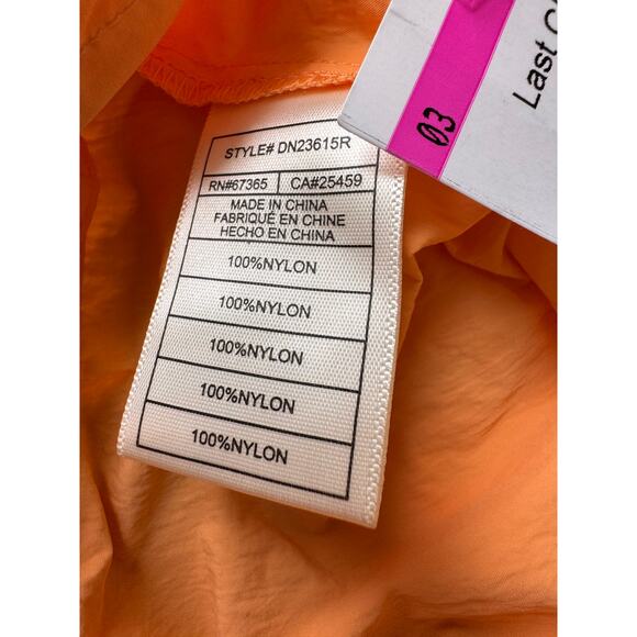 New STEVE MADDEN Women's Orange Drawstring Windbreaker Cargo Shorts Size S - Picture 3 of 4